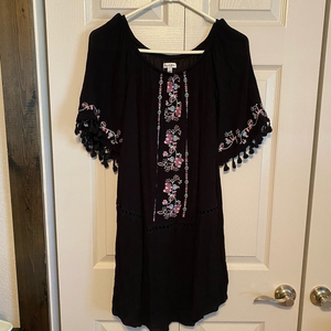 Love Fire embroidered tassled black on/off shoulder dress large
